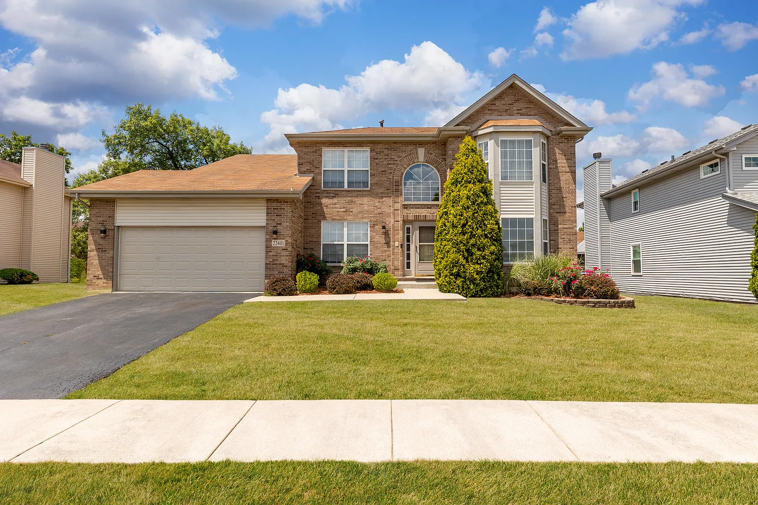 22401 Helen Dr photo 1