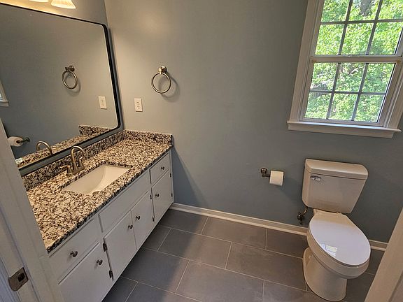 3rd image of 8307 Ferdinand Ln