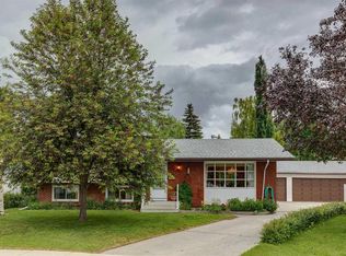 5036 S Vallance Cres NW, Calgary, AB T3A0T6