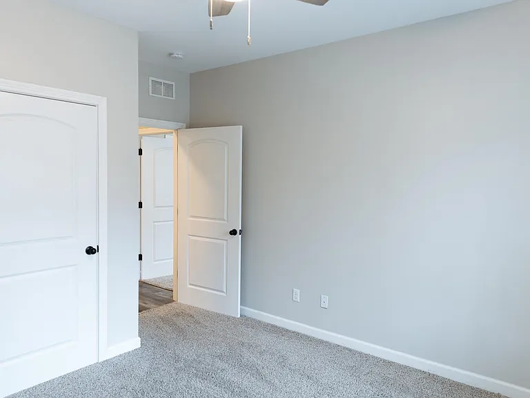 Laurel Ridge — Photo 16