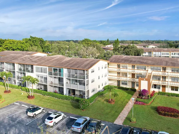 13 Mansfield A #A, Boca Raton, FL 33434