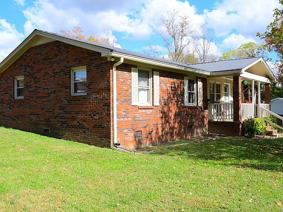4th image of 3352 Stafford Dr