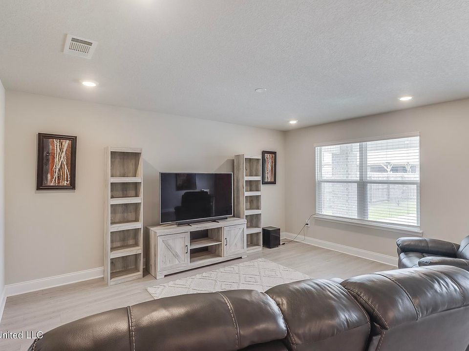 18185 Beechwood Cv, Gulfport, MS 39503 | Zillow