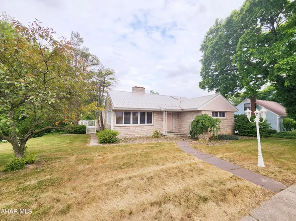 3801 Broad Ave, Altoona, PA 16601