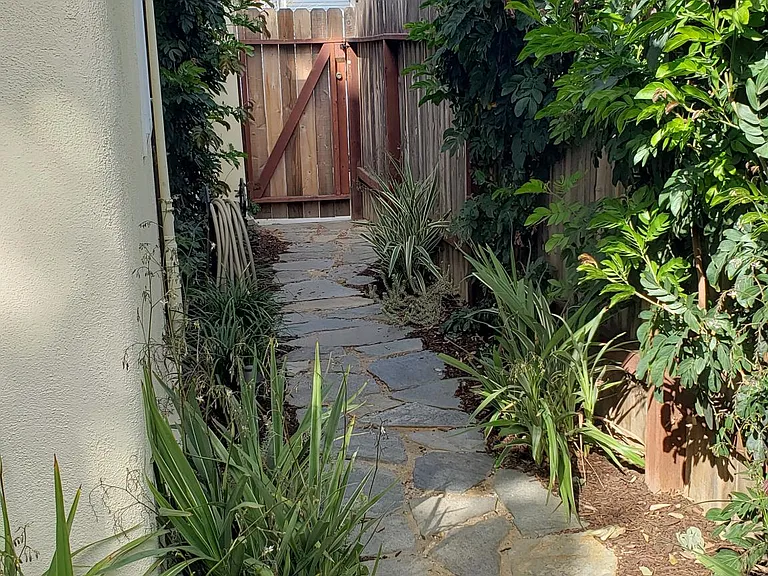 1/2 W Jacaranda Pl — Photo 7