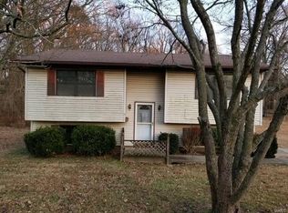 916 Nellie Ave, Scott City, MO 63780