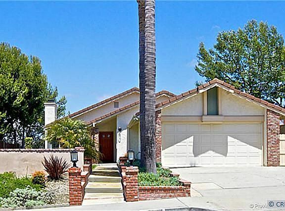 3rd image of 2862 Calle Heraldo