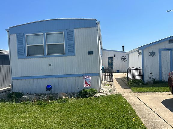 4th image of 416 S Cogswell Dr #40