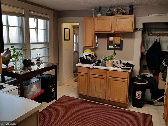 4th image of 2409 Taylor St NE #1