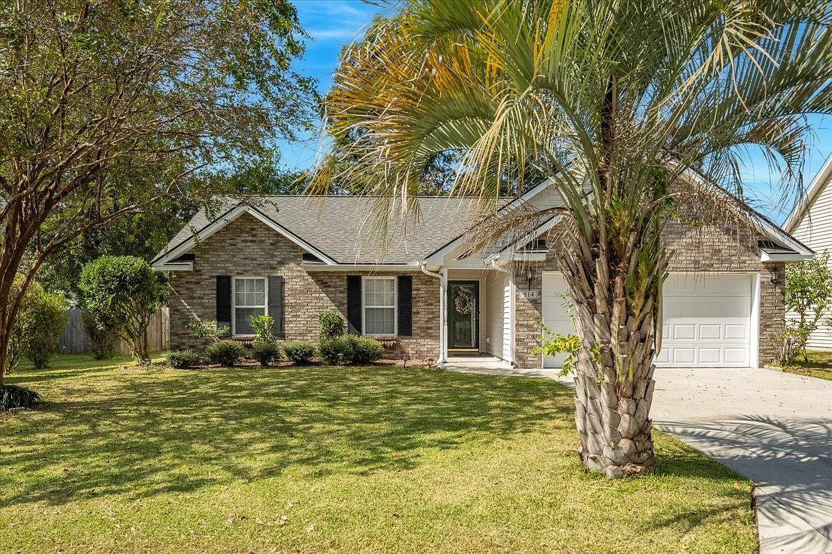 Building Photo - 514 Rosings Dr