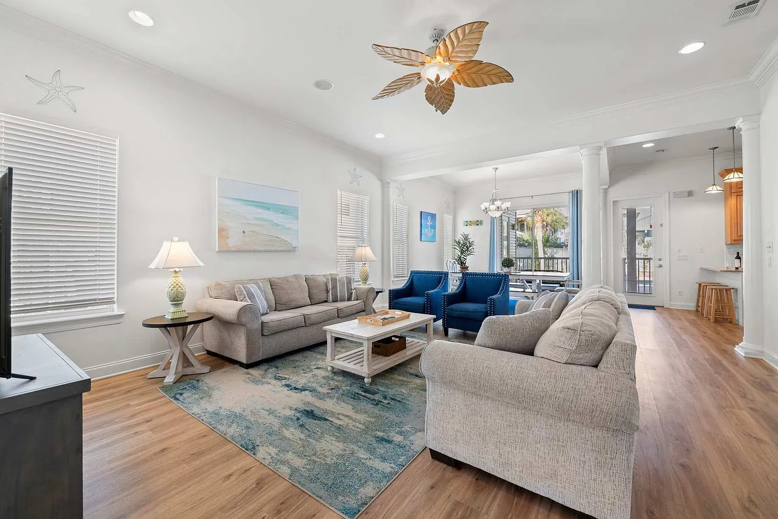 5 bed, 3.0 bath, 3433 sqft, $8,204 — Photo 1
