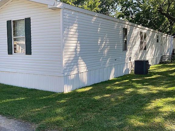 2nd image of 2235 Westmore Dr