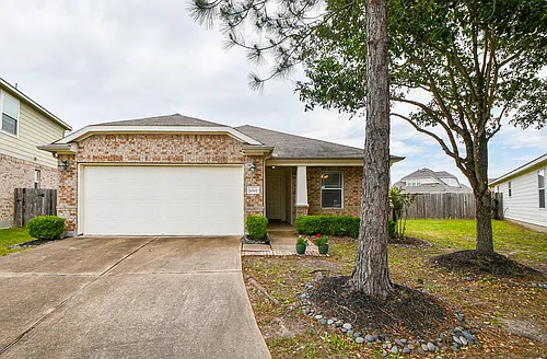 20302 Mathis Landing Dr Photo 1