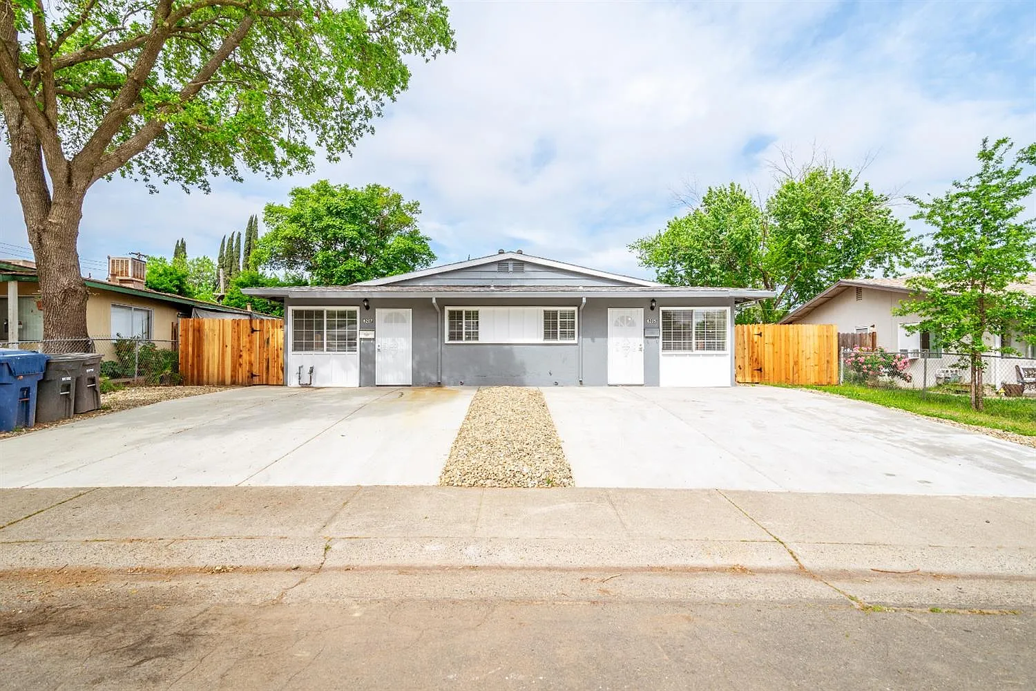 8205 Cordelia Cir photo 1