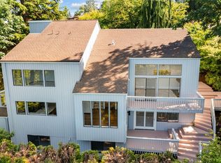 9910 NE 34th St, Bellevue, WA