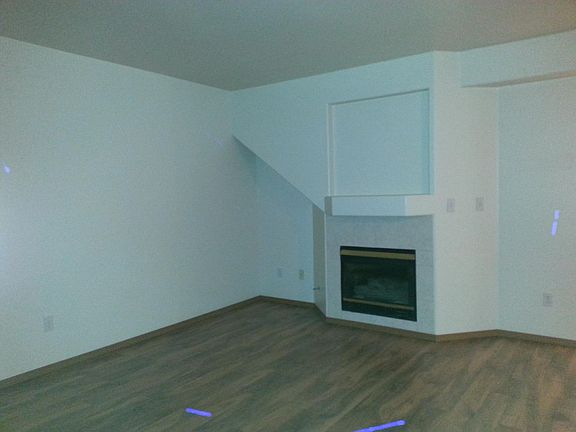 4th image of 4001 S 74th St APT C