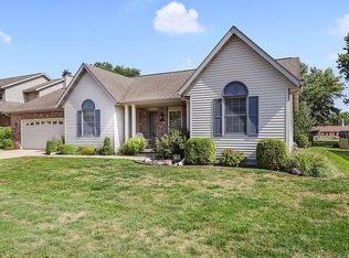5 Brook Ln, Riverton, IL 62561