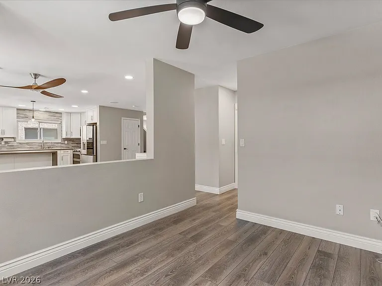 11145 Alora St — Photo 24