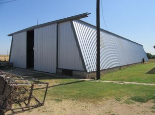 1560 NW 60 Ave, Harper, KS 67058