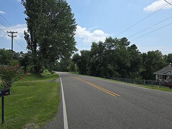 4th image of 626 Durden Rd