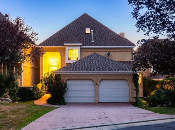 13 La Montagne Ln, Sandy, UT 84092