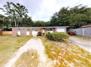 6514 Julia Dr, Milton, FL 32570