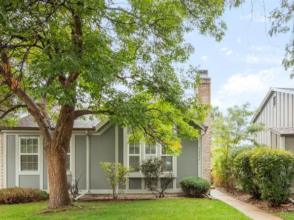 1223 S Flower Circle #A, Lakewood, CO 80232