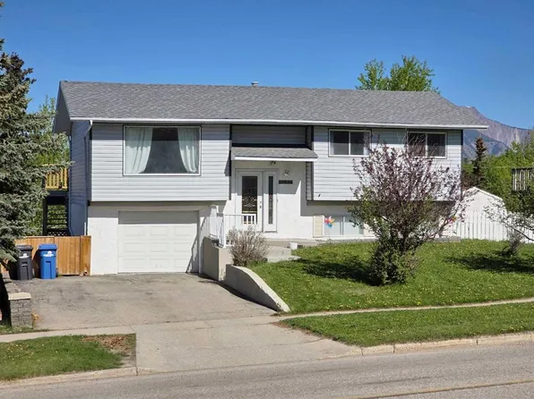 10638 N Shand Ave, Grande Cache, AB T0E 0Y0