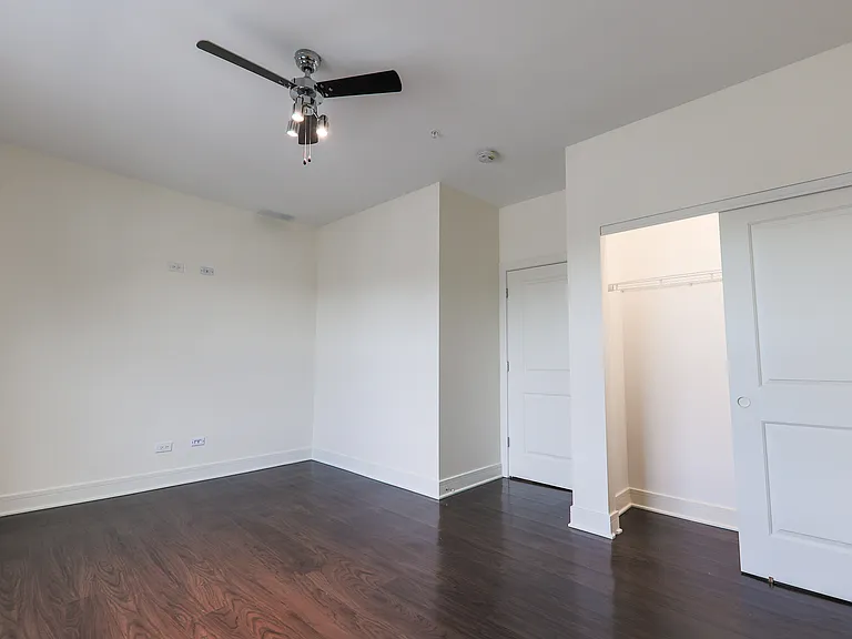 A&K Luxury Apartments — Photo 25