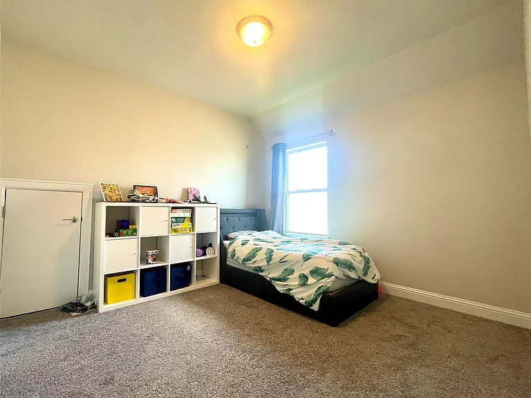 6829 Brindisi Pl — Photo 26