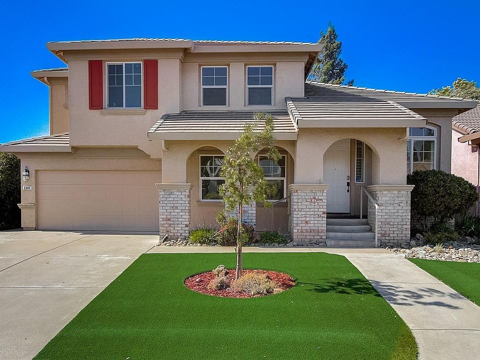 1st image of 3341 Corvina Dr