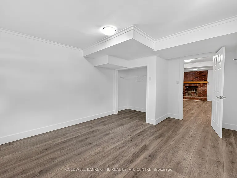 8 Brownlee Dr — Photo 37