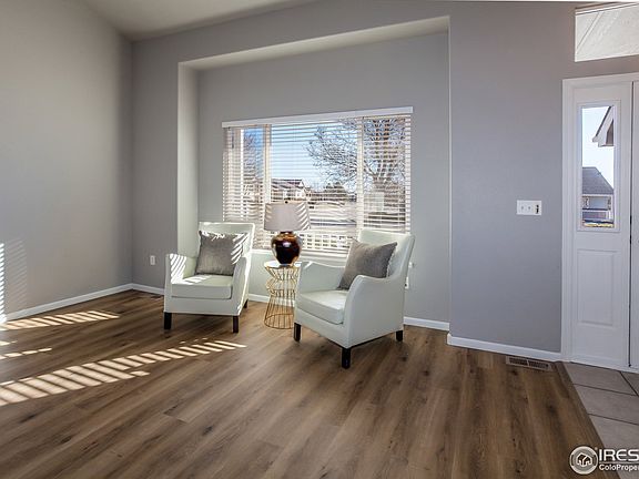 5th image of 3105 52nd Ave