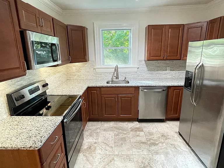 85 Western Ave #2 — Photo 3