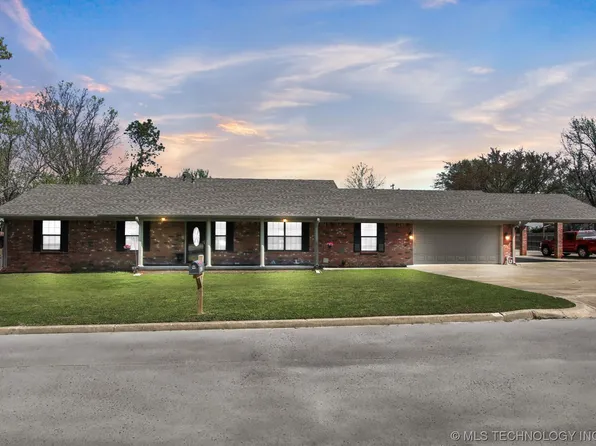 621 Post Oak Rd, Mannford, OK 74044