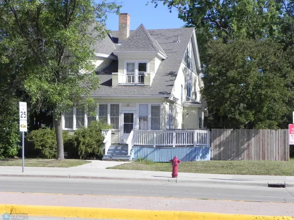 86 Dakota Ave, Wahpeton, ND 58075