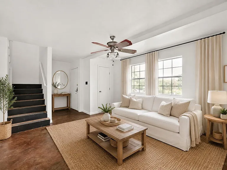 903 Aurora Cir #B — Photo 6