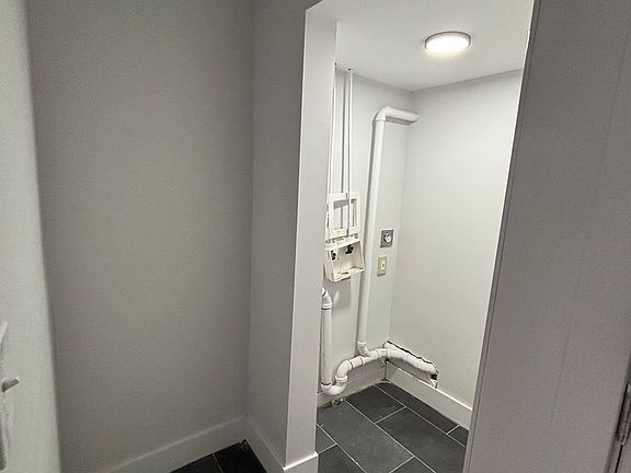 2nd image of 57 Thompson St #2L