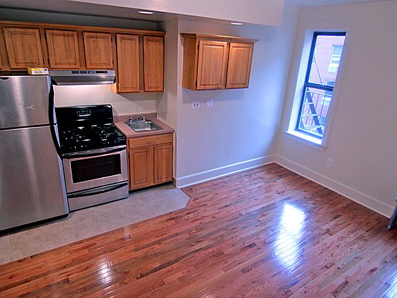 3rd image of 141 W 139th St APT D24