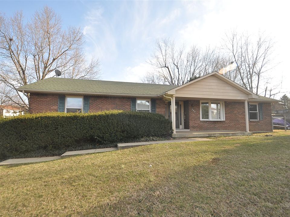 2nd image of 455 Congress Dr