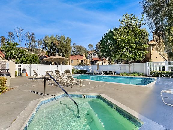 5th image of 9925 Scripps Westview Way Unit 123