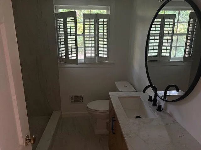 2836 Umberland Dr — Photo 10