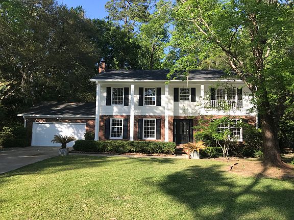 2nd image of 323 Fairington Dr
