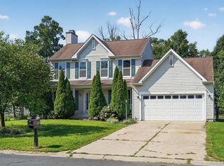 2377 Tawny Dr, Waldorf, MD 20601