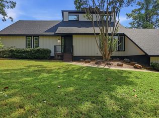 18 Robinwood Dr, Searcy, AR 72143