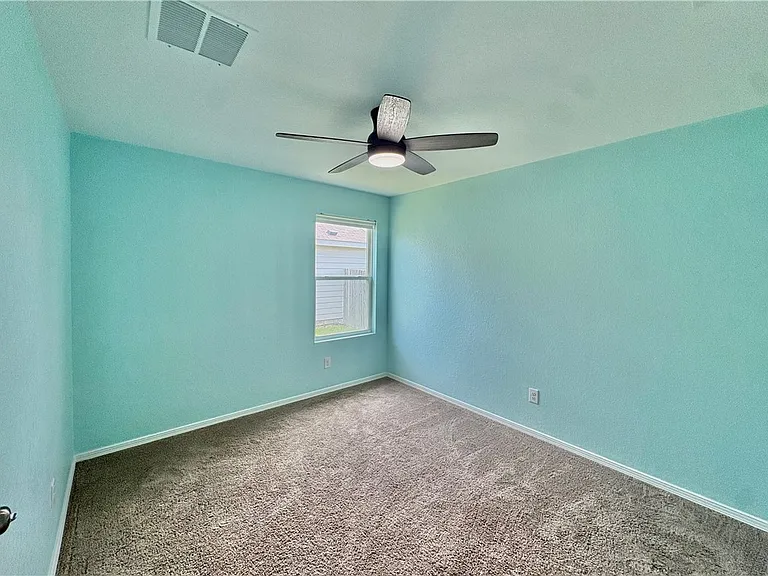 1109 Demeter Dr — Photo 16