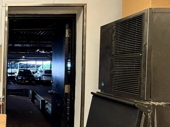 700 Plaza Drive image 10 of 14