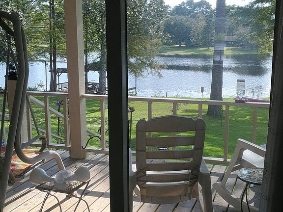 2nd image of 513 Cypress Bend Dr
