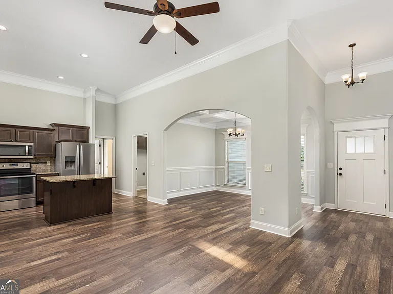 404 Ledford Way — Photo 15