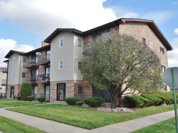 14457 Lamon Ave #301, Midlothian, IL 60445